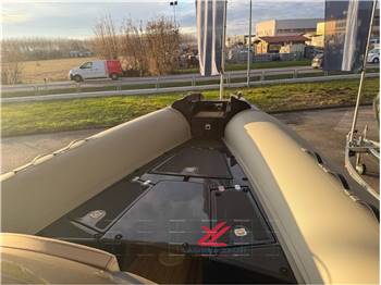PY YACHT PY 90 OPEN