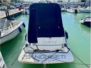 Coverline Cabin 7.10 cruiser