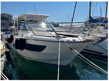 Jeanneau Cap camarat 10 wa