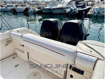 Boston whaler Outrage 26