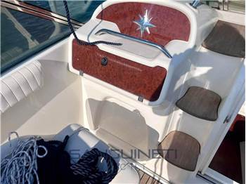 Jeanneau Runabout 755