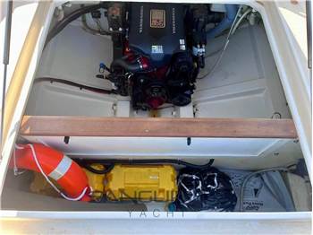 Jeanneau Runabout 755