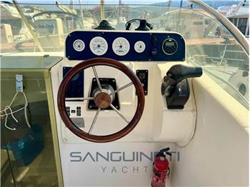 Compositi costruzioni navali Seabird 655
