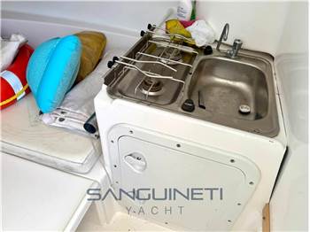 Compositi costruzioni navali Seabird 655