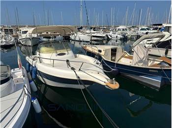 Compositi costruzioni navali Seabird 655