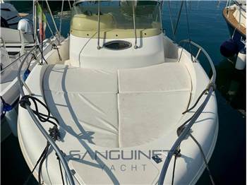 Compositi costruzioni navali Seabird 655