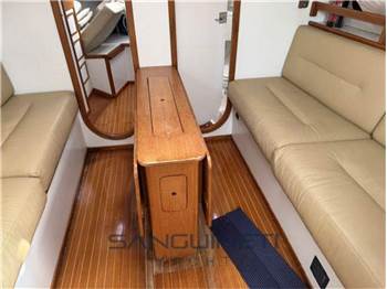 J boats J120