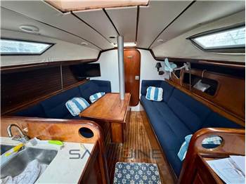 Beneteau First 325