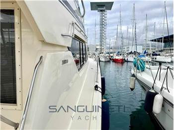 Hatteras 50 convertible