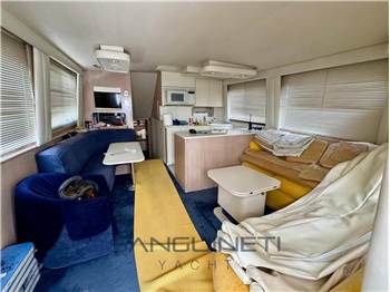 Hatteras 50 convertible