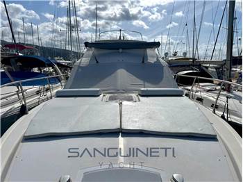 Azimut 37