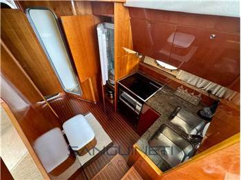 Azimut 37