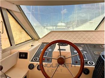 Azimut 37