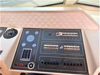 Azimut 37