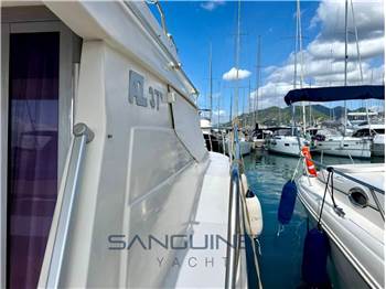 Azimut 37