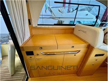 Portofino 38 fly