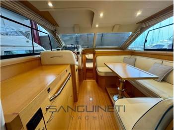 Portofino 38 fly