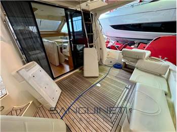 Portofino 38 fly