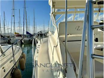 Luhrs 37 open