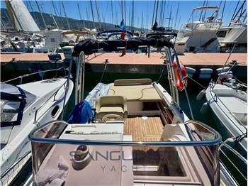 Terminal boat Freetime 24