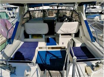 Fairline 33 targa
