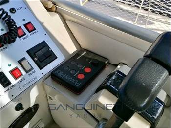 Fairline 33 targa