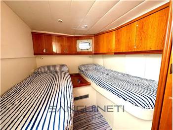 Pershing 45