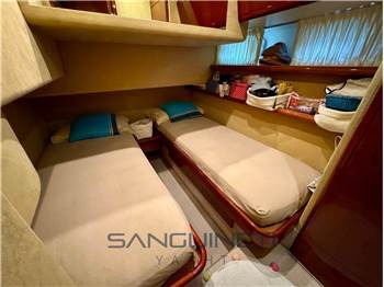 Ferretti 53