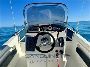 Trimarchi 57 s