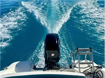 Trimarchi 57 s