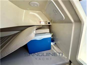 Quick Silver Activ 675 Sundeck
