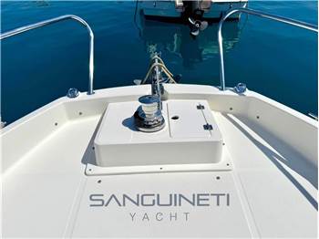 Quick Silver Activ 675 Sundeck