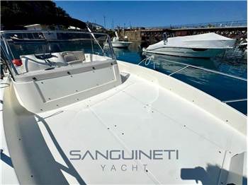 Quick Silver Activ 675 Sundeck