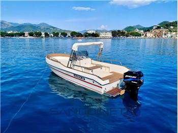 C&b nautica Breeze 22 custom