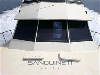 Hatteras 45 convertible