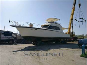 Hatteras 45 convertible