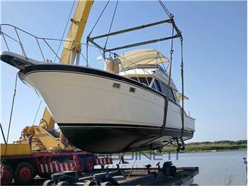 Hatteras 45 convertible