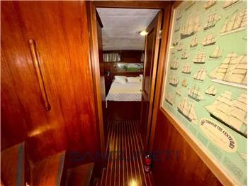King yacht Sea ranger 61