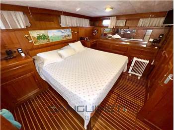 King yacht Sea ranger 61