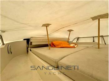 Azimut Az 35