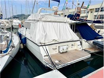 Azimut Az 35