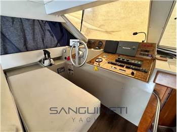 Azimut Az 35