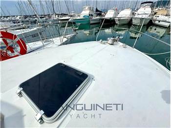 Azimut Az 35