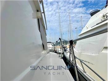 Azimut Az 35
