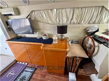 Raffaelli Typhoon 38