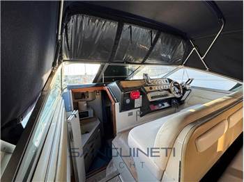 Sea ray 300