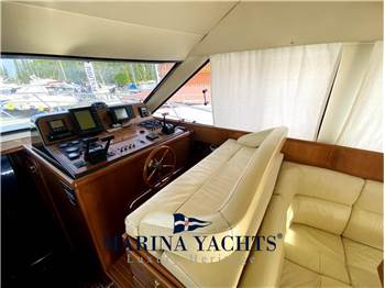 Uniesse Marine 42 Fly