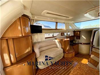 Sealine F44