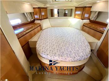 Sealine F44