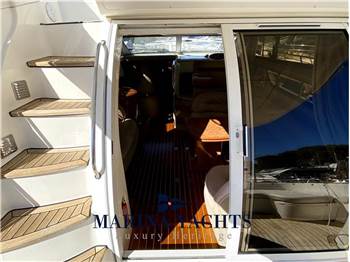 Sealine F44